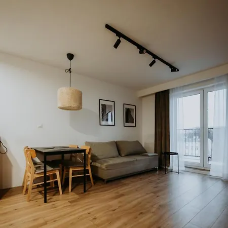 Ksiezy Mlyn Retreat Centrum Parking Lägenhet Łódź
